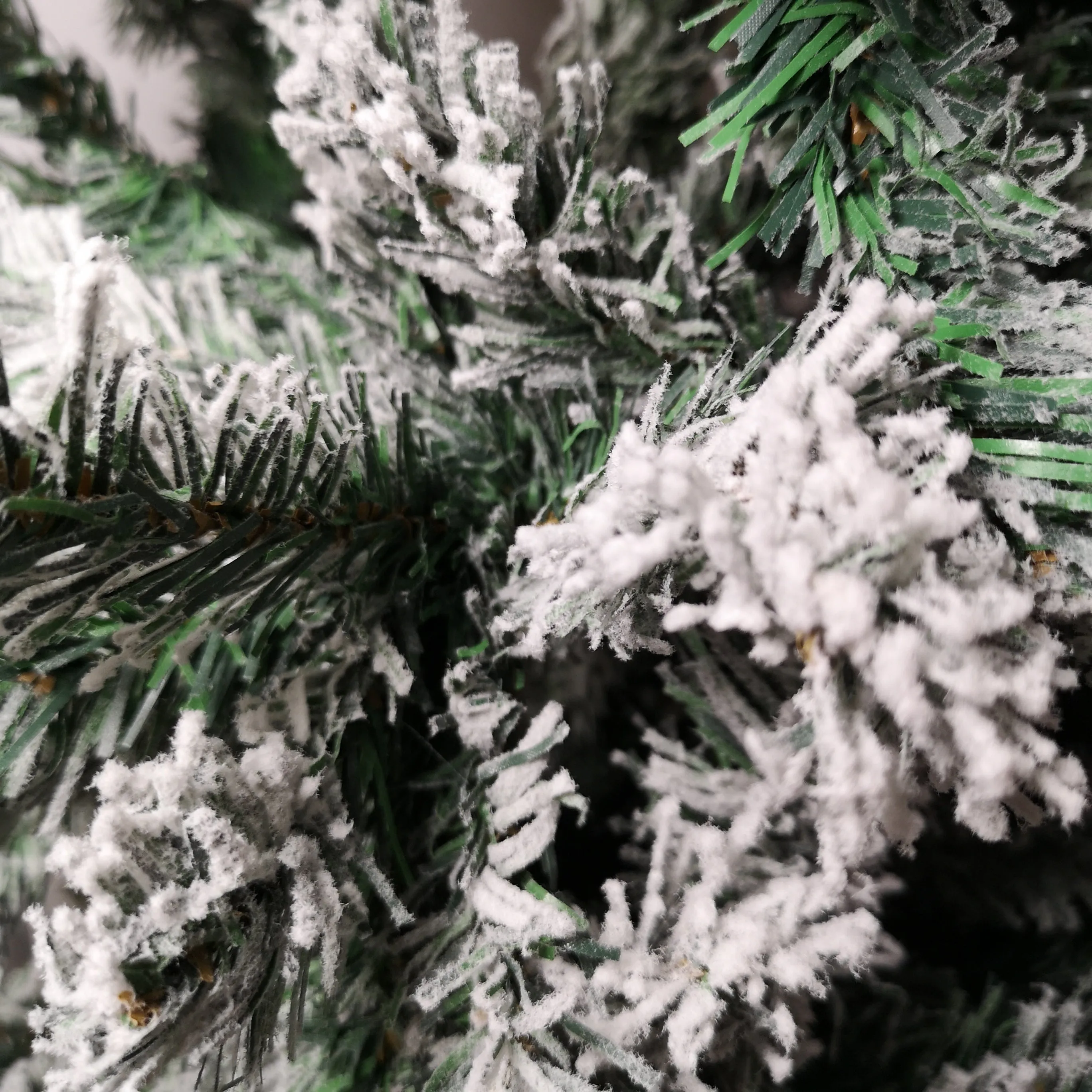 2.2m (7.5ft) Snow Flocked Spruce Pine Slim Christmas Tree in Green