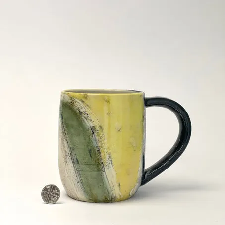 Ceramic decorative mug