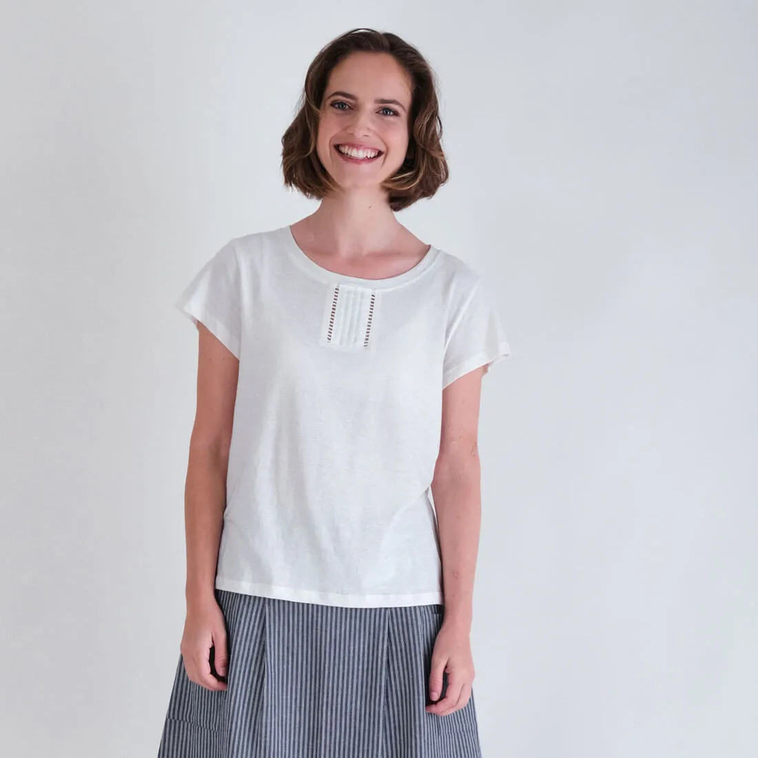 Emma Linen Crew T-Shirt