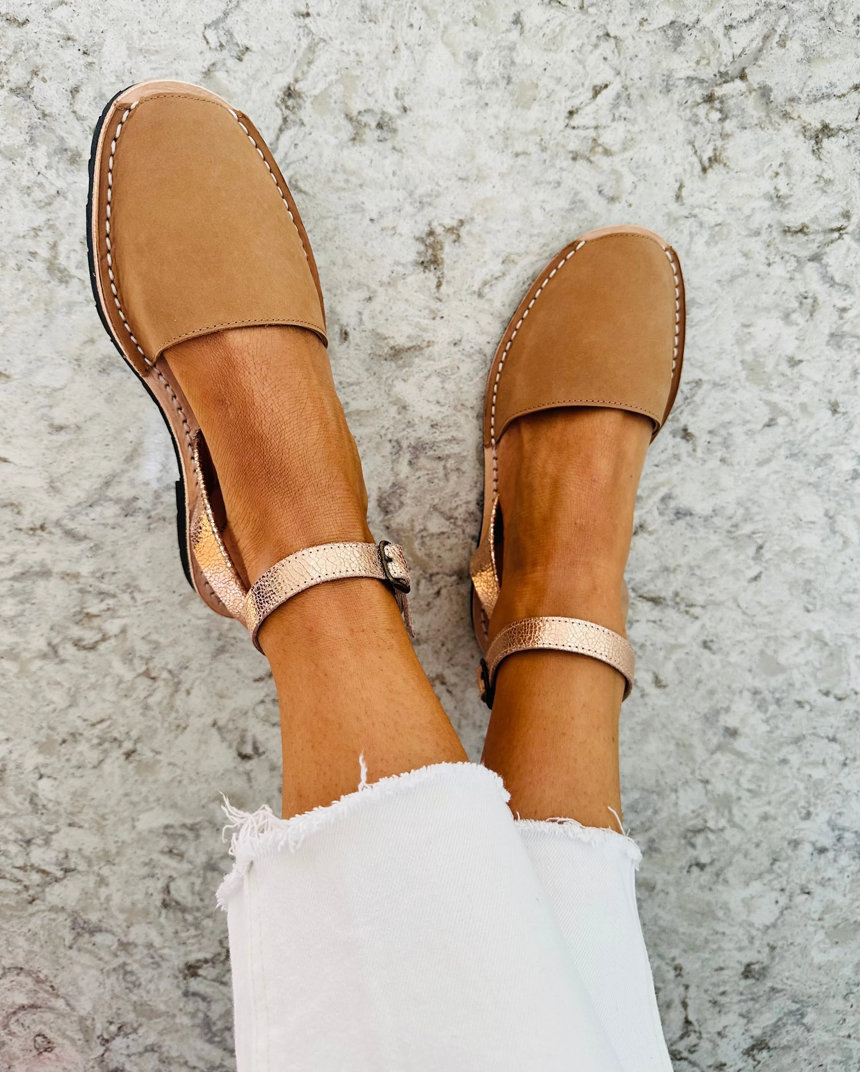 Galdana Tan Ankle Strap Avarca