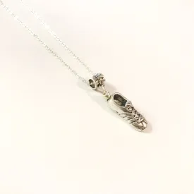 gotta run! shoe charm necklace