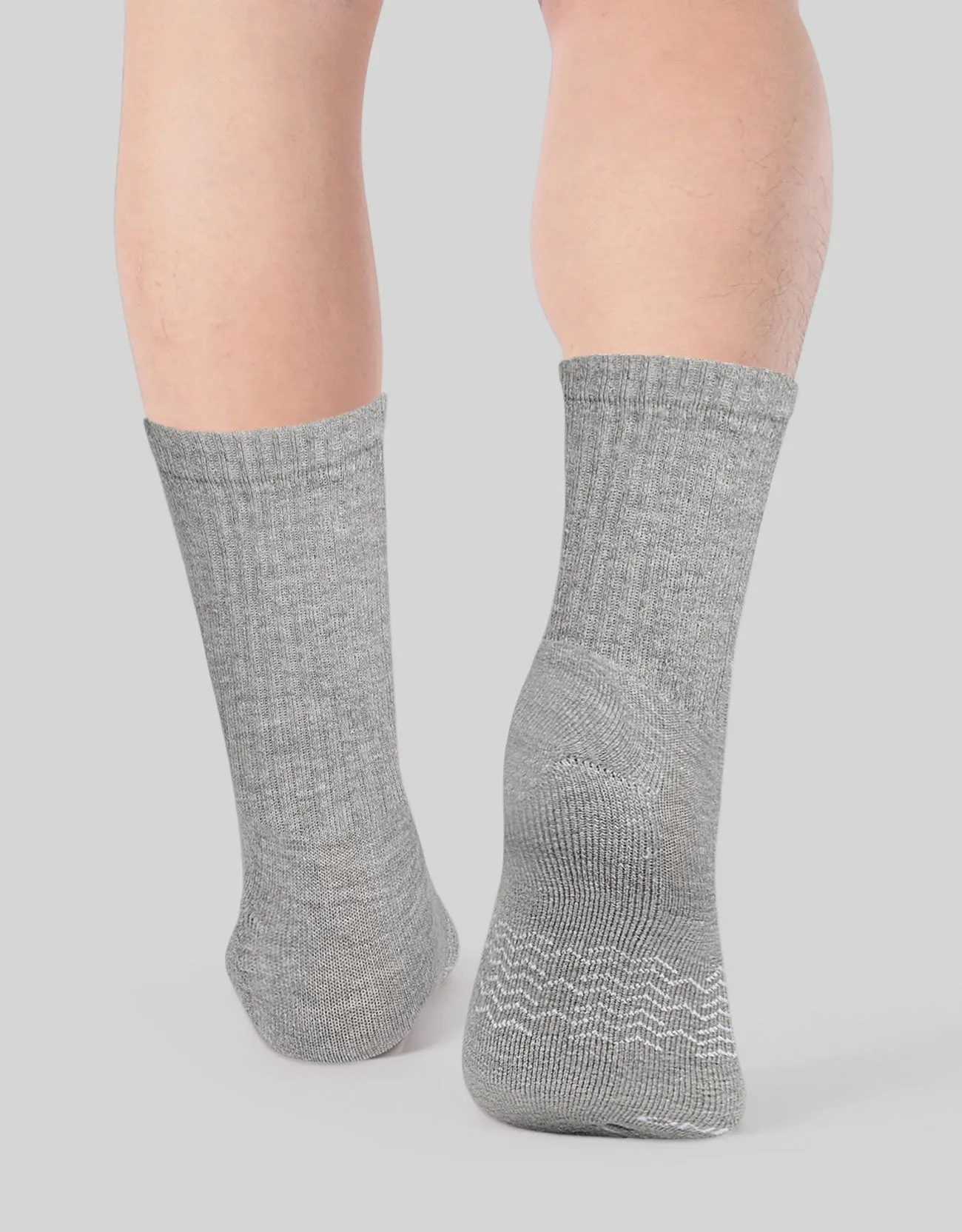 Men's Moisture Control Athletic Crew Socks - 6 pack
