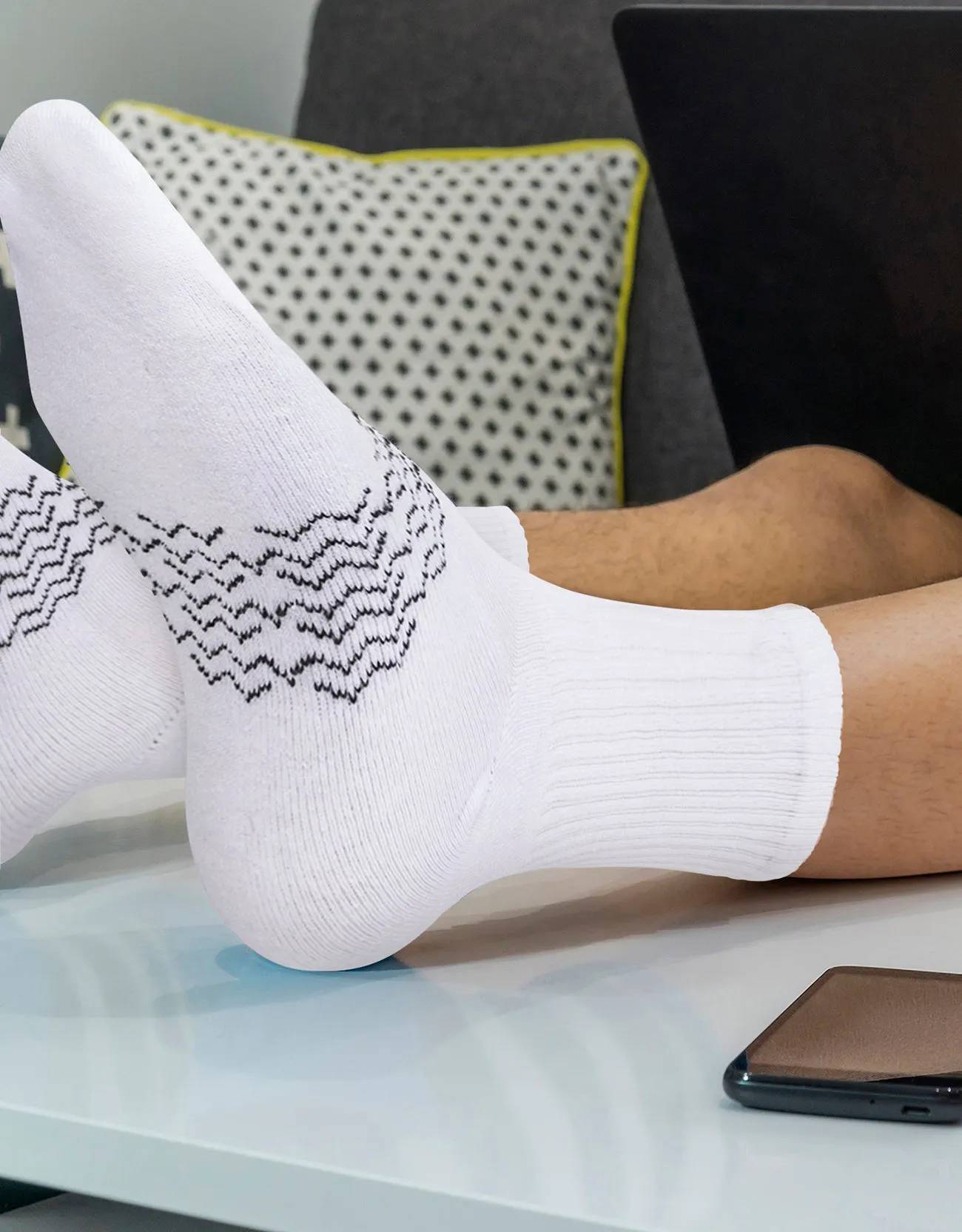 Men's Moisture Control Athletic Crew Socks - 6 pack