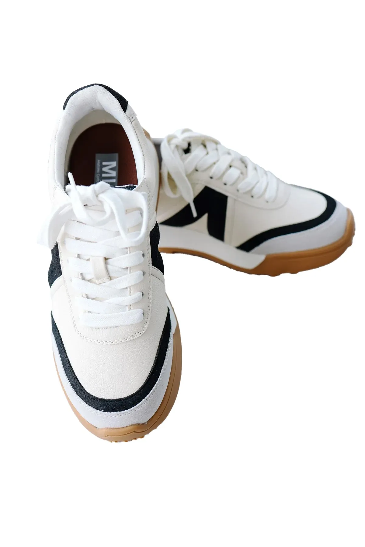 Mia Shoes Town Sneaker
