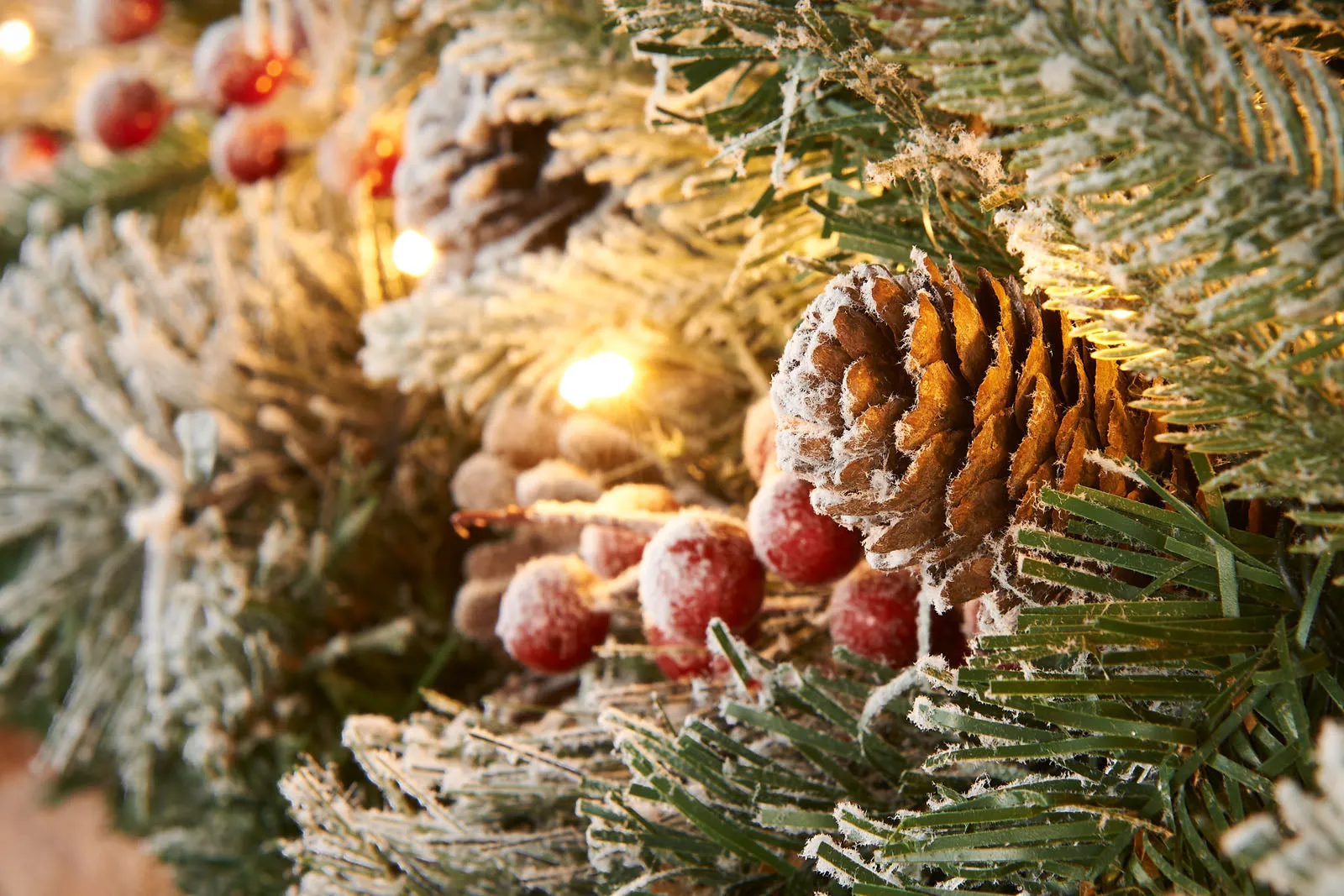 Pre-Lit Extra Thick Mixed Pine Snow Flocked Garland, Pinecones & Berries, 9 ft