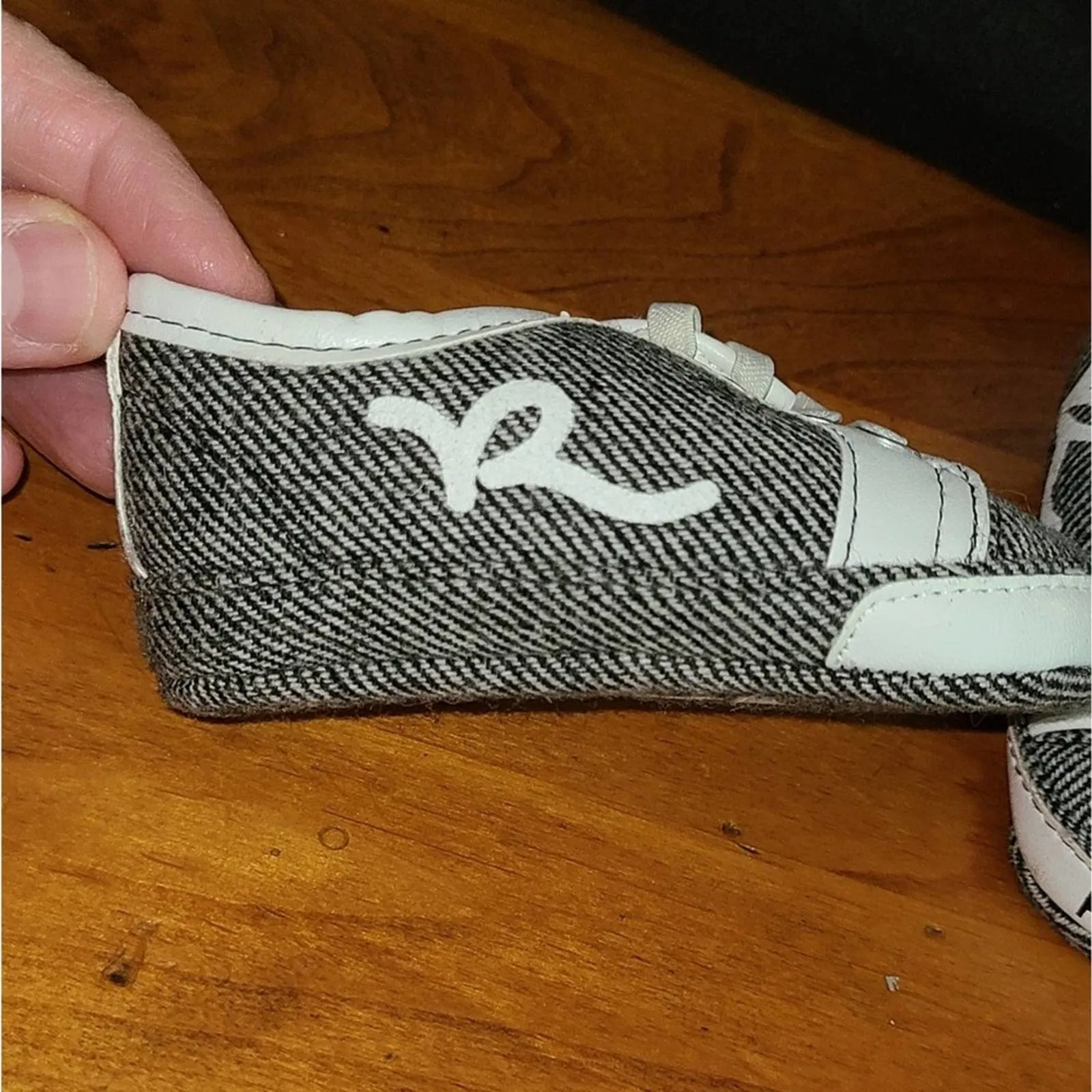 Rocawear 2010 baby shoes