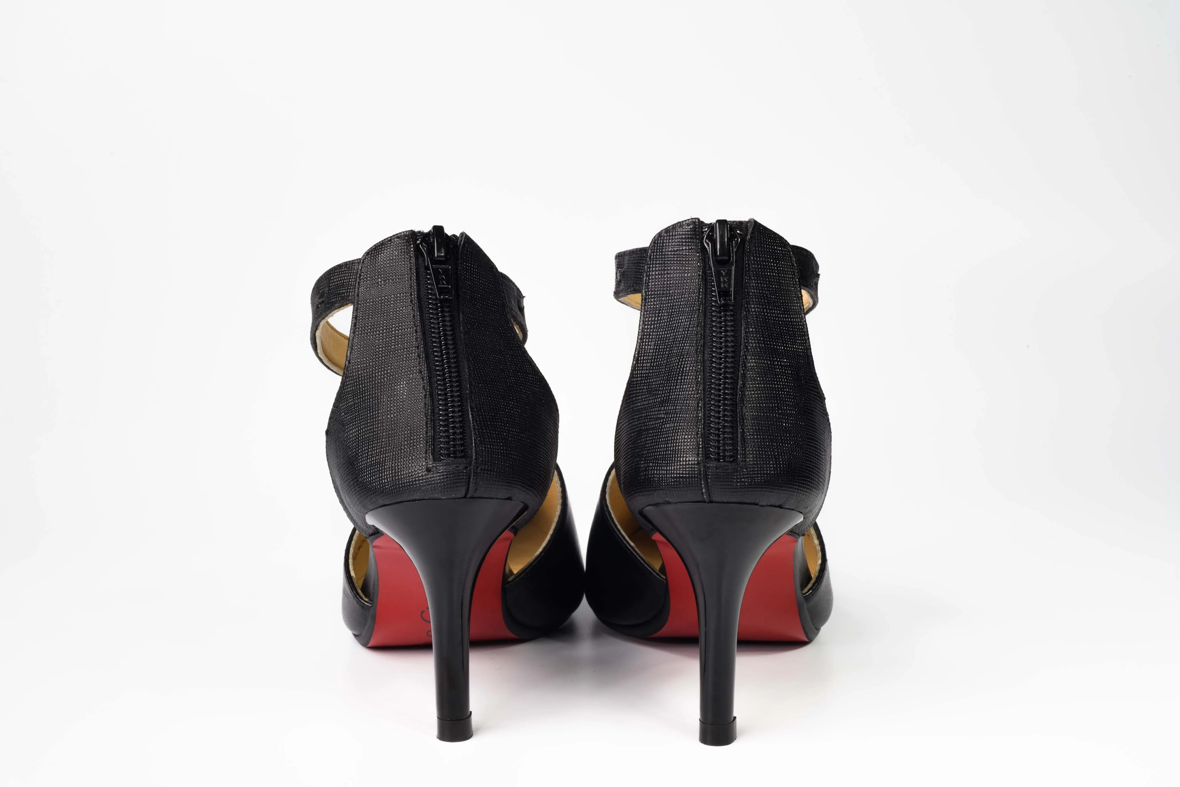 Shoeful Glam: Priscilla