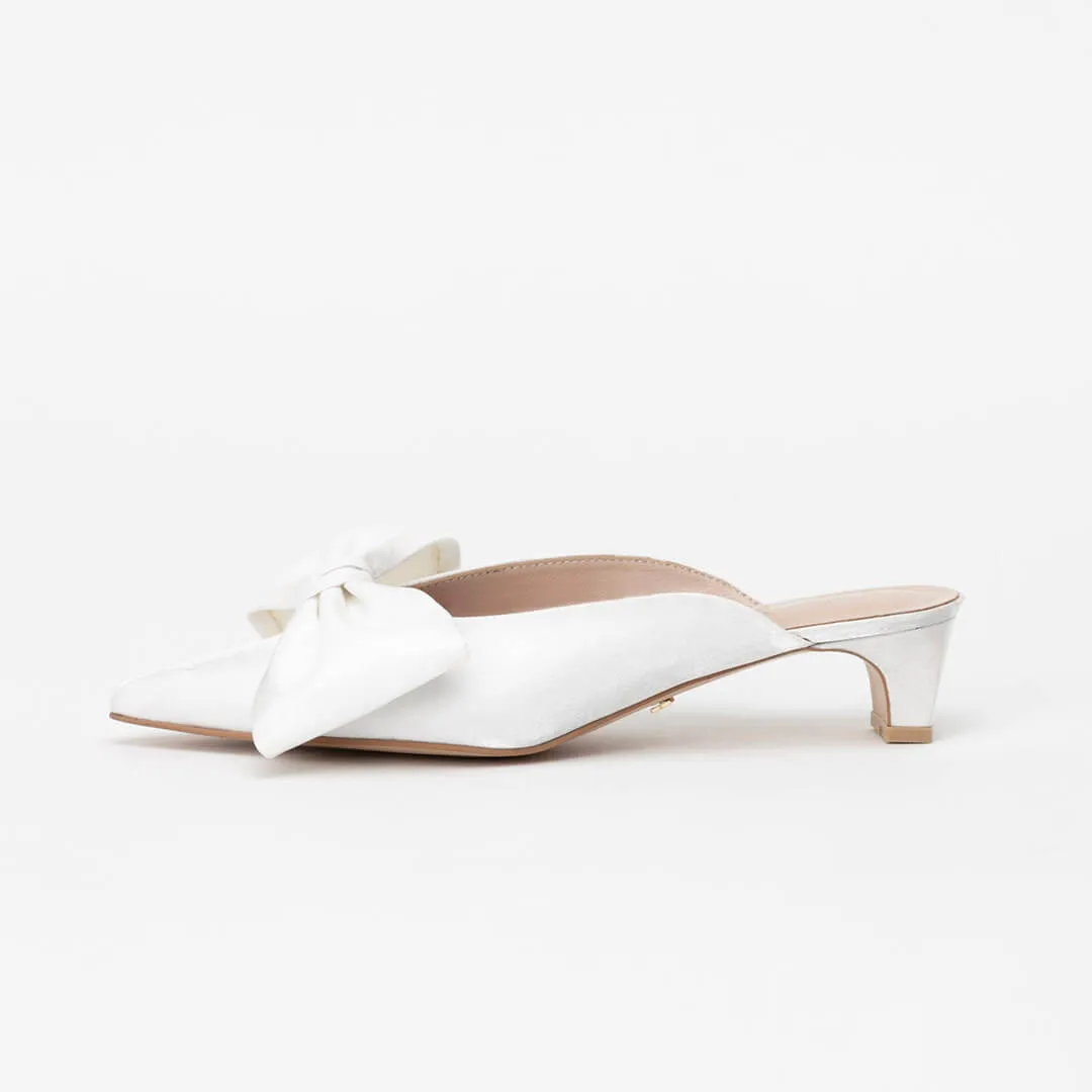 *UK size 2 - ASSIE - silver, 4cm heels