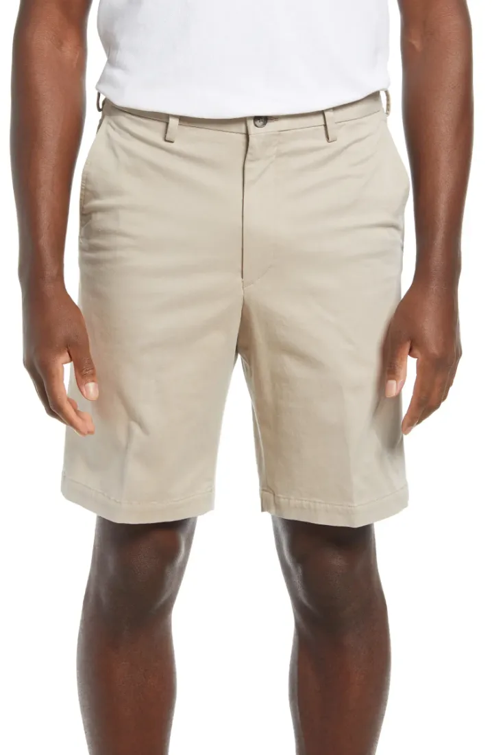 Vintage 1946 Stretch Twill Short<br>Khaki<br>Flat Front<br>Regular Rise
